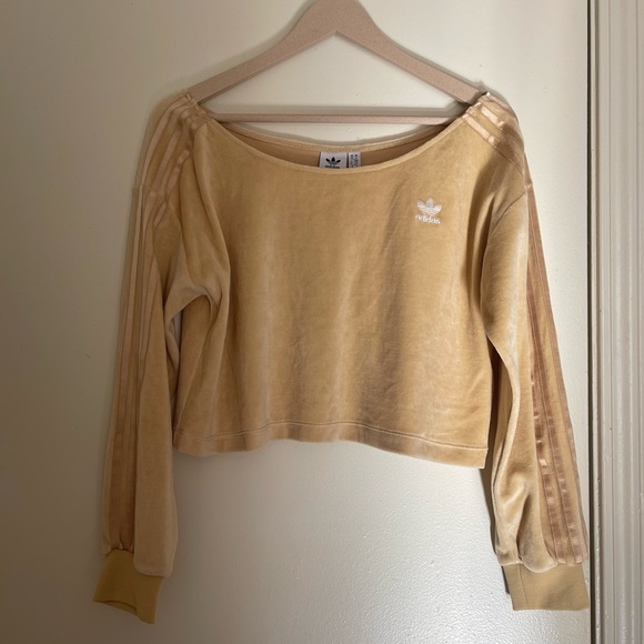 Women's adidas Originals Velour Off The Shoulder Sweatshirt - Picture 2 of 4